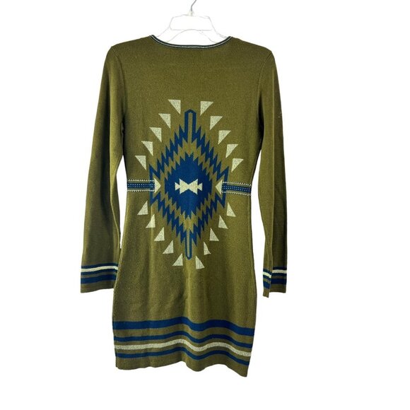 Romeo & Juliet Couture Women's Long Sleeve Dress - Picture 2 of 7